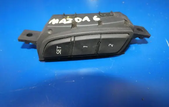 Mazda 6 Seat memory switch 
