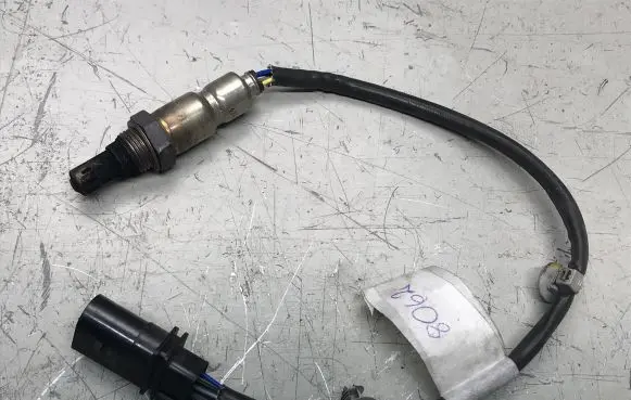 Opel Insignia A Lambda probe sensor 55579019