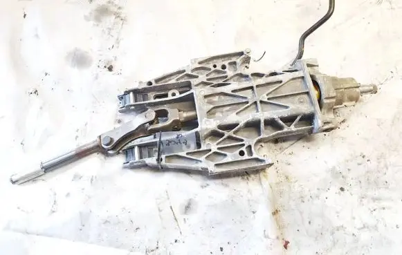Steering wheel axle