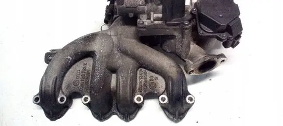 Volkswagen PASSAT B5 Intake manifold 03G129637A
