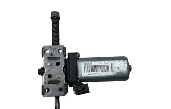 Mercedes-Benz GLS X167 Seat adjustment motor C34167102 D372903 10112011190