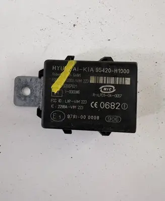 Hyundai Tucson JM Immobilizer control unit/module 95420H1000 97RI000008 50557621
