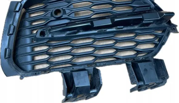 Jaguar XE Front bumper lower grill LX73-8B289