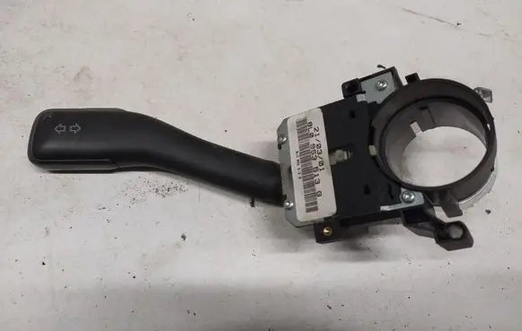 Audi A2 Indicator stalk 8L0953513G