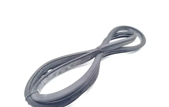 Mercedes-Benz GLA W156 X156 Rear door rubber seal (on body) 