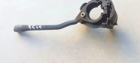 Volkswagen Jetta II Wiper control stalk 321953503F