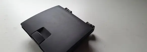 Hyundai Santa Fe Glove box