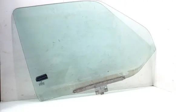 Volkswagen Multivan T4 Front door window/glass (coupe) AS2
