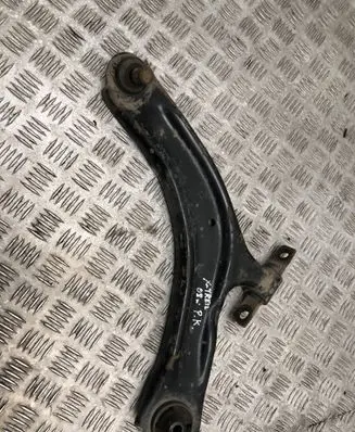 Nissan X-Trail T31 Front lower control arm/wishbone