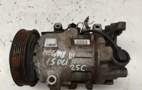 Renault Megane III Air conditioning (A/C) compressor (pump) 926008209R