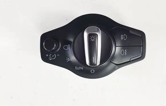 Light switch