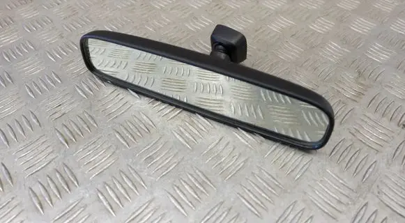 Lexus CT 200H Rear view mirror (interior) 