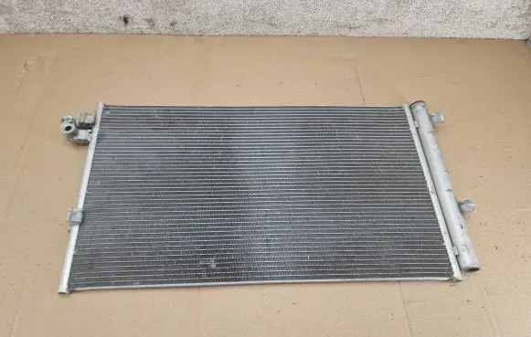 A/C cooling radiator (condenser)