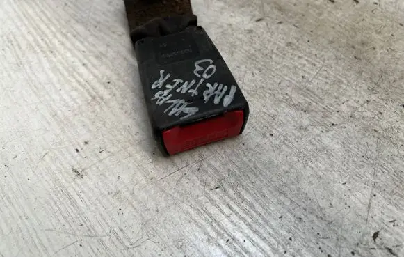 Peugeot Partner Rear seatbelt buckle 33033295