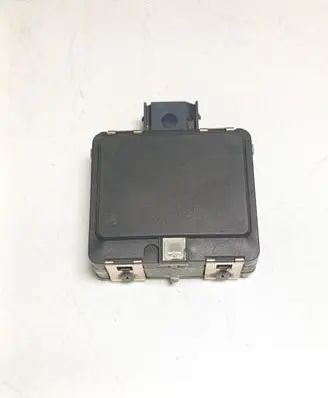 Volkswagen e-Golf Distronic sensor radar 5Q0907561D 5Q0907572D 0203300238