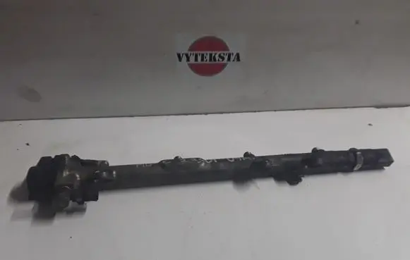 Mercedes-Benz C W203 Fuel main line pipe