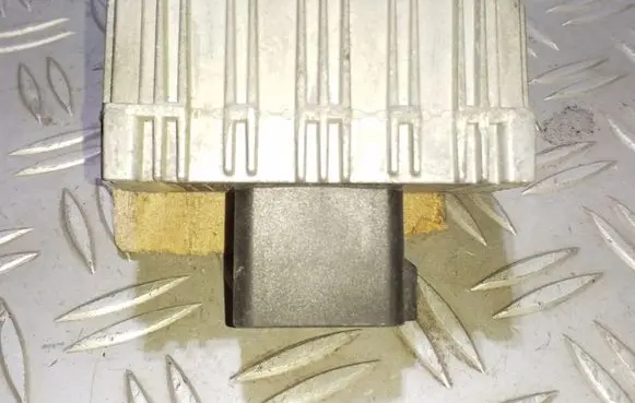 Opel Zafira A Glow plug pre-heat relay 09132691 51299008