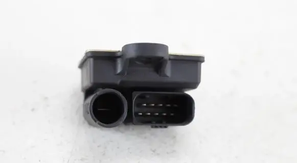 Mercedes-Benz E W212 Glow plug pre-heat relay 6519000900