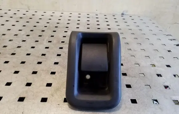 Volvo XC60 Engine bonnet (hood) release handle 30779851