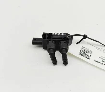 Audi A5 Exhaust gas pressure sensor 04L906051R