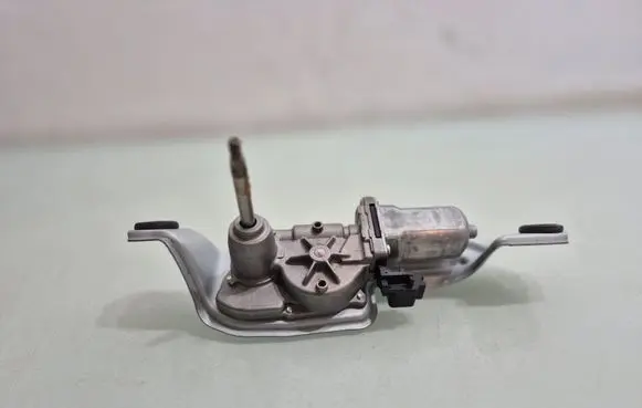Hyundai Tucson TL Rear window wiper motor 98700D3000