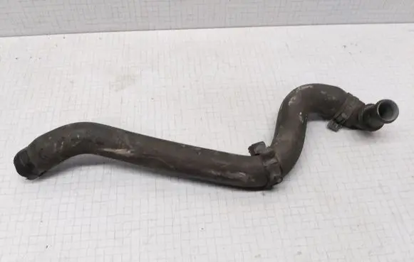 Volkswagen Transporter - Caravelle T4 Engine coolant pipe/hose