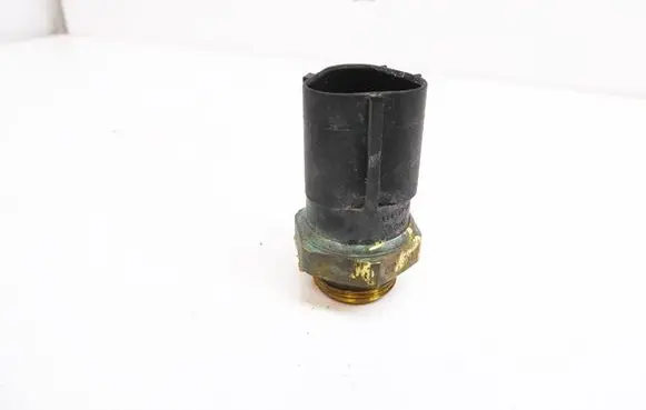 Volkswagen Fox Coolant temperature sensor 