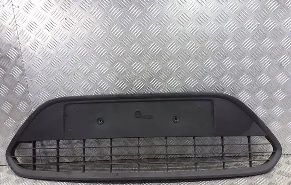 Ford Focus Tow hook cap/cover 8M51-17B959A