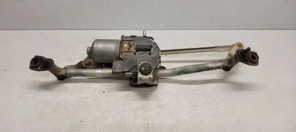 Volkswagen Caddy Front wiper linkage and motor 1T0955023