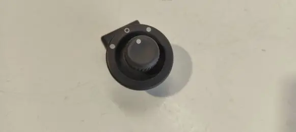 Renault Laguna II Electric window control switch 820000242A