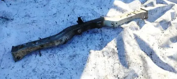 Toyota Avensis T250 Radiator support slam panel