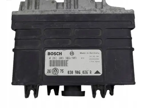 Volkswagen Golf III Engine control unit/module 030906026R
