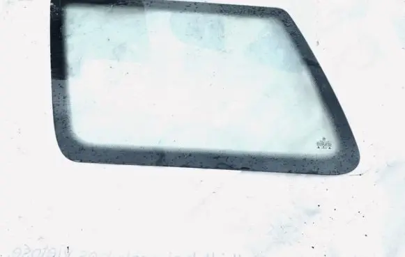 Volkswagen Golf III Rear side window