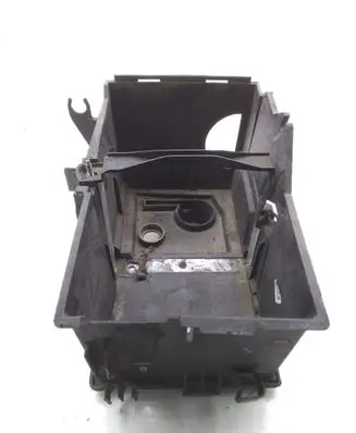 Battery box tray