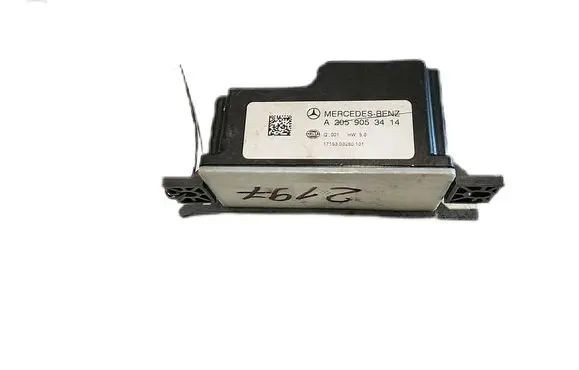 Mercedes-Benz E W212 Voltage converter inverter A2059053414
