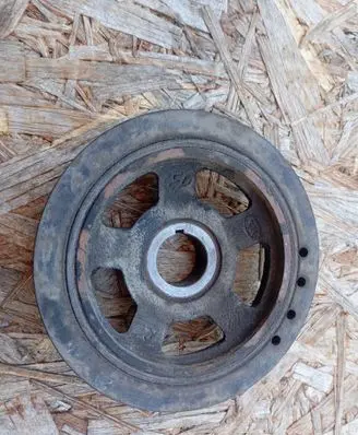 Hyundai i30 Crankshaft pulley