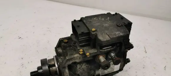 Opel Zafira A Fuel injection high pressure pump 55350002