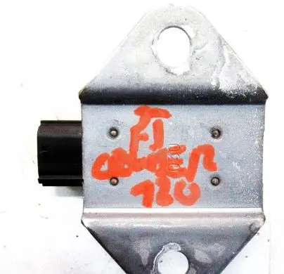 Toyota Land Cruiser (J120) Airbag deployment crash/impact sensor 8983360010 1879000471