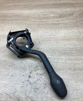 Volkswagen Golf III Wiper control stalk 1H5953503T