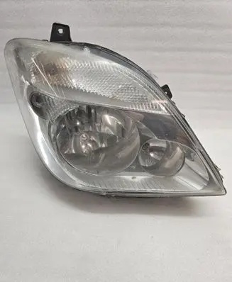 Mercedes-Benz Sprinter W906 Headlight/headlamp A9068200461