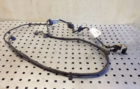 Volvo XC70 Parking sensor (PDC) wiring loom 30724976