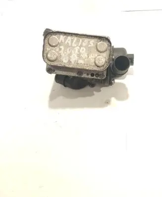 Renault Koleos I Oil filter mounting bracket 81677558 3312