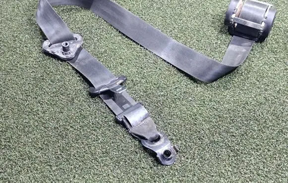 Renault Master III Front seatbelt 868840019R