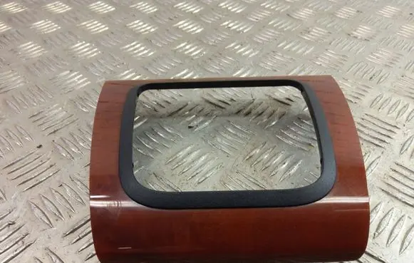 Lexus RX 330 - 350 - 400H Gear shifter surround trim plastic 58843-48010 5882148030