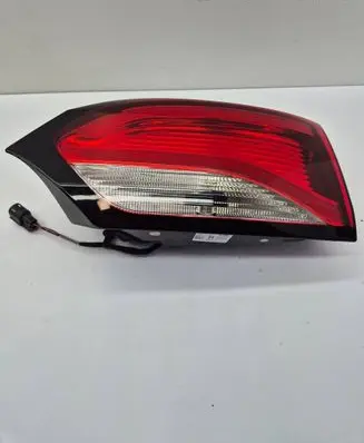 Chrysler Pacifica Tailgate rear/tail lights P68228940AF F00HTC409217 021819B