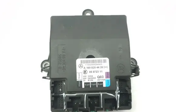 Mercedes-Benz A W169 Door control unit/module A1698204426