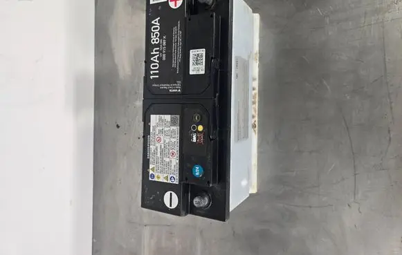 Audi A6 S6 C7 4G Car battery 110AA850A 000915089K