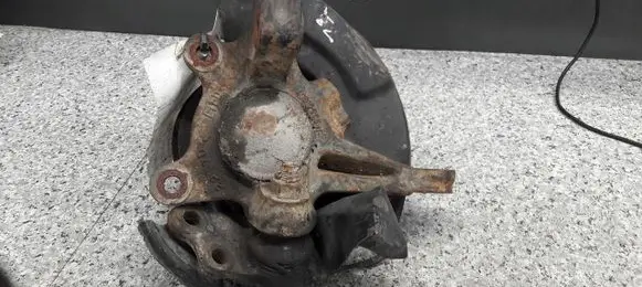 Nissan Vanette Front wheel hub spindle knuckle