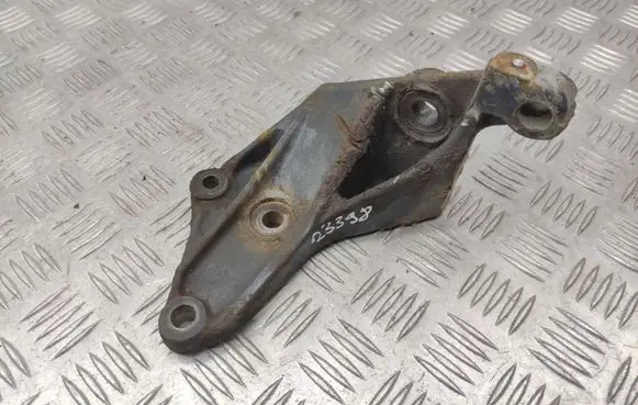 Iveco Daily 6th gen Engine mounting bracket 5801260395