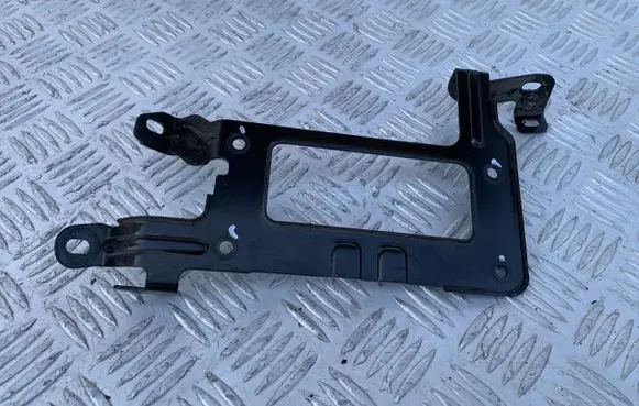 Hyundai i20 (BC3 BI3) Engine control unit holder 9101340063